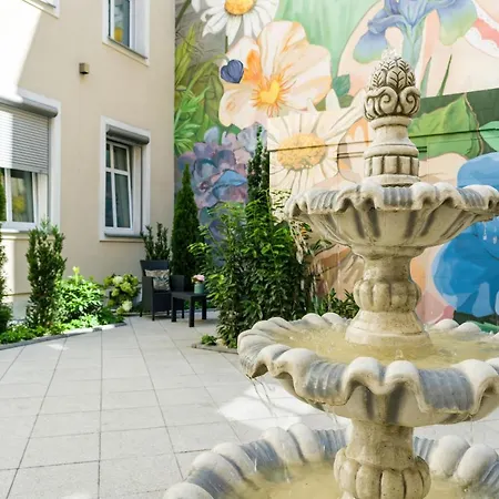 Apartment Komeda Hidden In Old Town By Renters Poznan