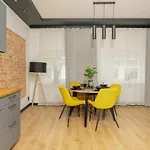 Komeda Hidden In Old Town By Renters Apartment Poznan