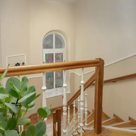 Komeda Hidden In Old Town By Renters 아파트