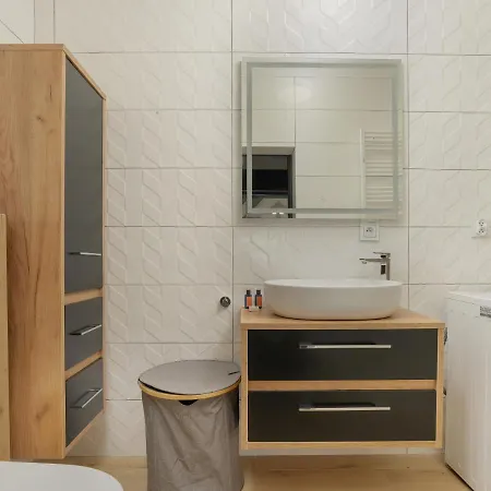 Komeda Hidden In Old Town By Renters 아파트