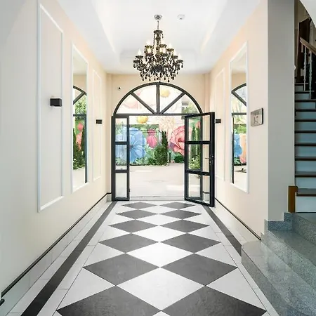 Komeda Hidden In Old Town By Renters 아파트 *