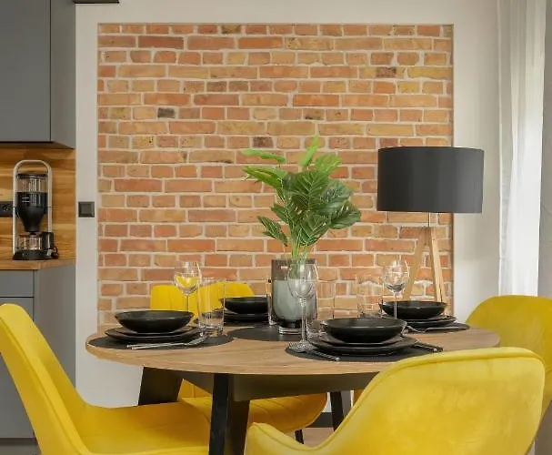 Komeda Hidden In Old Town By Renters 아파트 포즈난